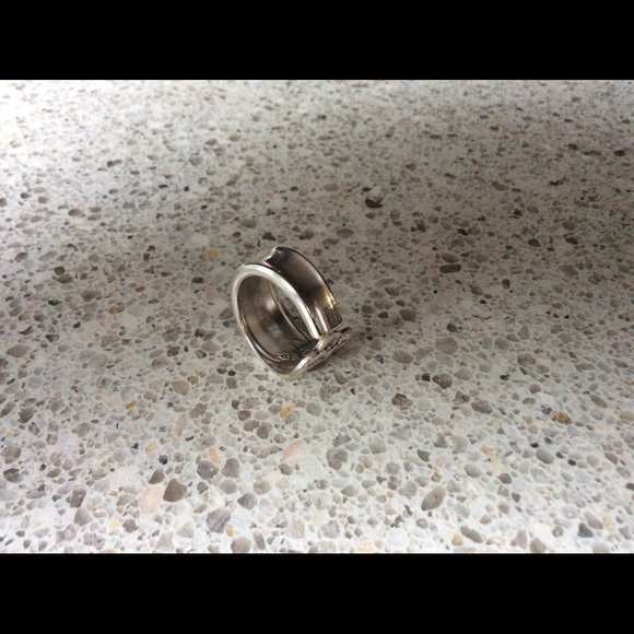 April 1950 spoon ring - Picture 4 of 6